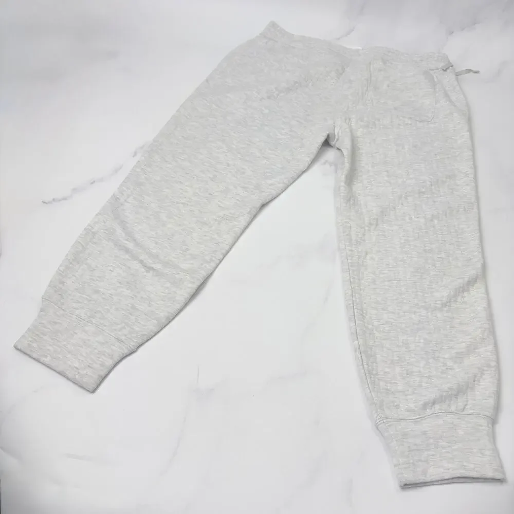 Vineyard Vines Cable Knit Women’s Cozy Chic Minimalist Joggers – NWT –Medium 🤍